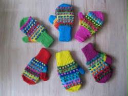 KID MITTENS WITH DOTS - 10PACK